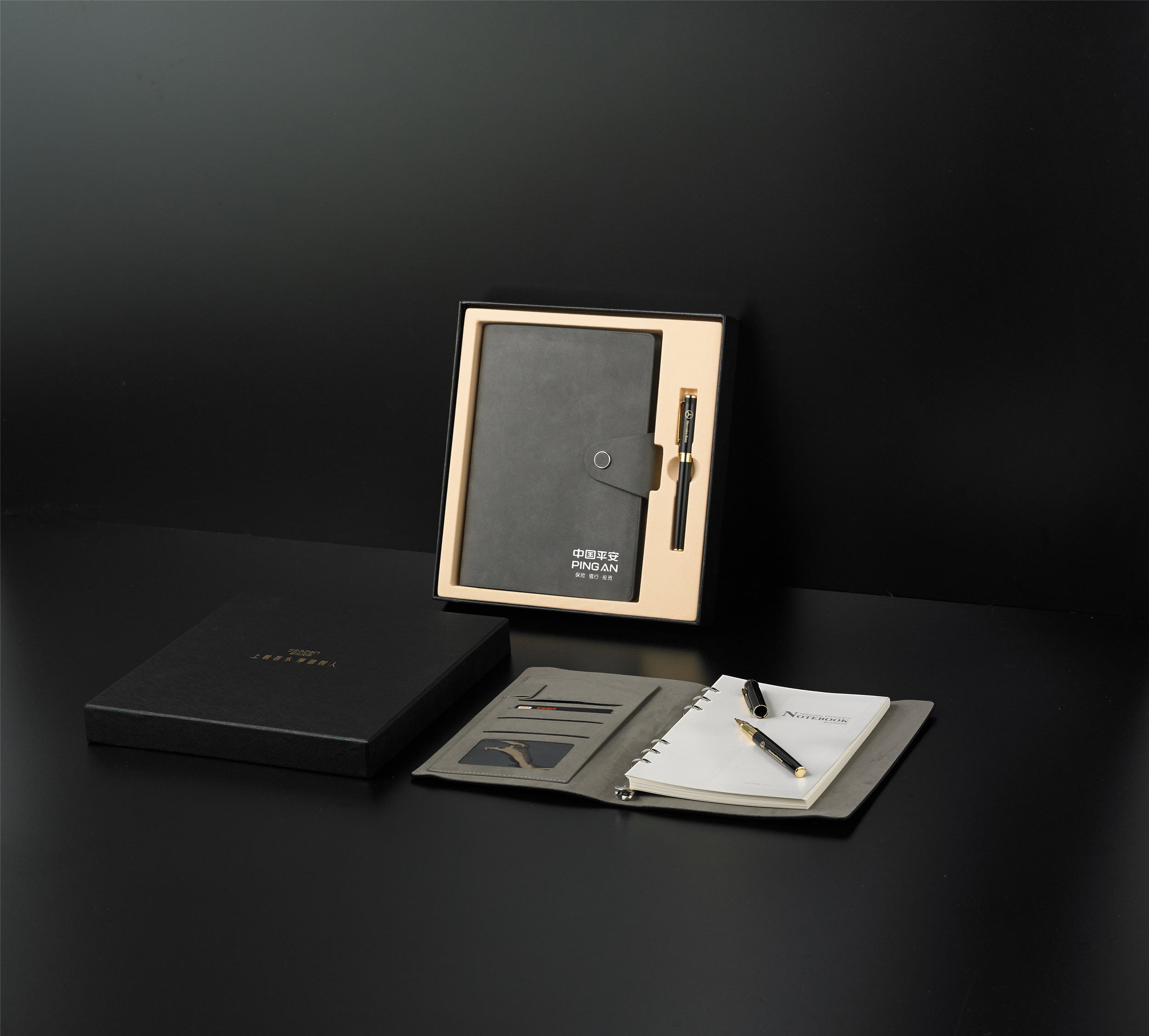 平安保险文创作品展示